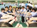 《石家庄日报》头版报道我校高三减压活动